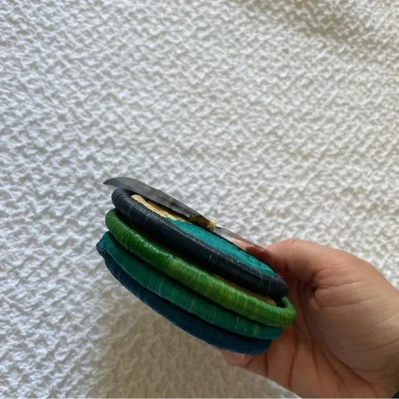 NWT Globe In KAZI Raffia Drink Coasters Artisan-Made Set of 4 - Picture 3 of 5